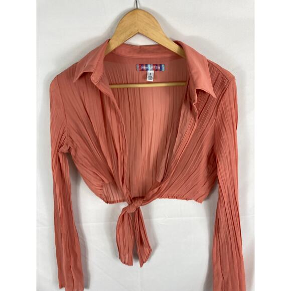 Urban Outfitters Rachel Plisse Crinkle Tie Front Crop Top Size Small - Picture 4 of 7